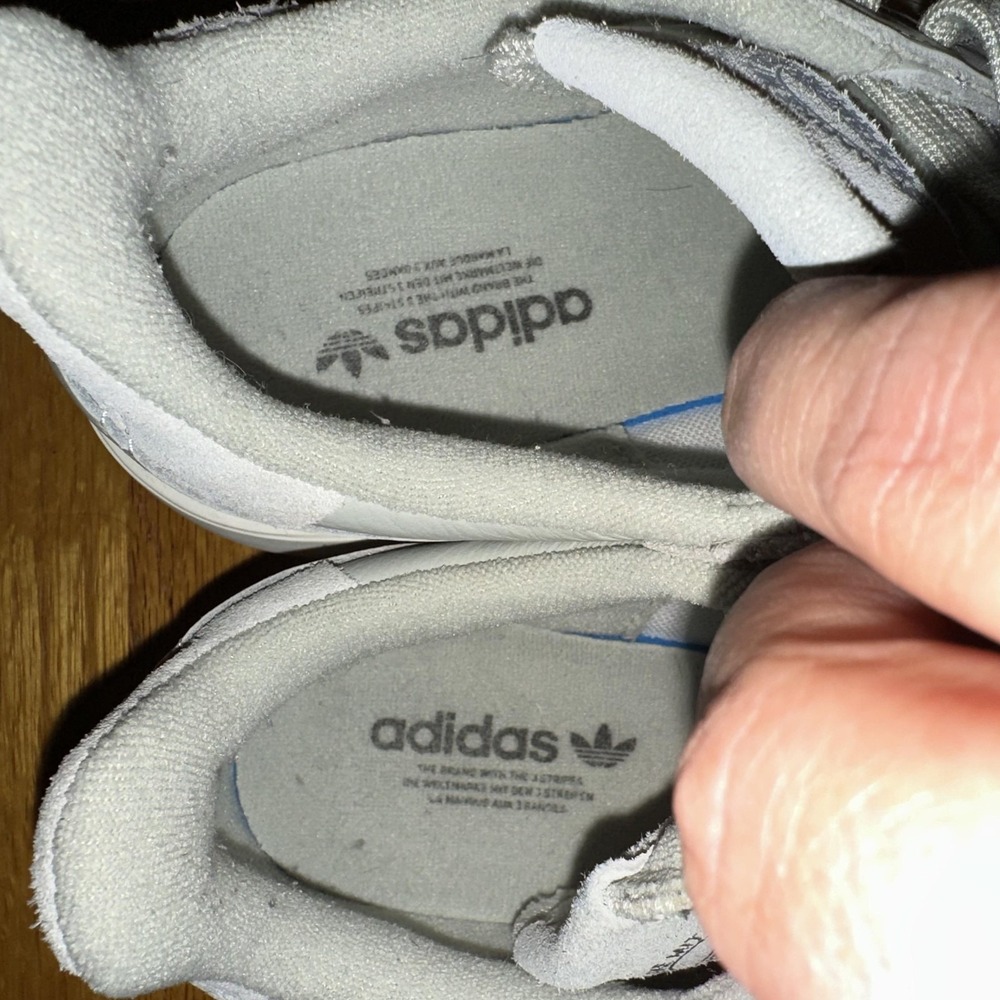 Adidas Supercourt Shoes Womens Size 7.5 Gray White Leather EE6045 Low Top Casual - Picture 8 of 10